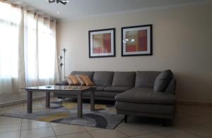 3 Dormitorios y Completamente Amueblado - Apartamento en Residencial San Ignacio 
