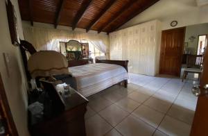 Venta de Hermosa y Espaciosa Casa en Excelente Zona en Tegucigalpa
