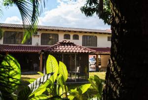 Venta de Hermosa y Espaciosa Casa en Excelente Zona en Tegucigalpa