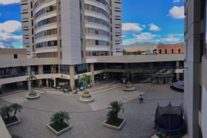 Metrópolis Tegucigalpa – Alquiler de Oficina