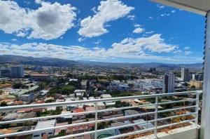 Alquiler de Espectacular Apartamento, 3 Dormitorios, con Vista Panoramica Ubicado en un Prestigioso Condominio de Tegucigalpa