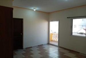 Alquiler de Casa de 3 Dormitorios en Residencial Los Hidalgos 