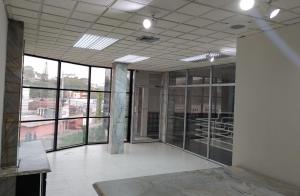 Moderno Edificio para Oficinas en Calle Principal de Tegucigalpa
